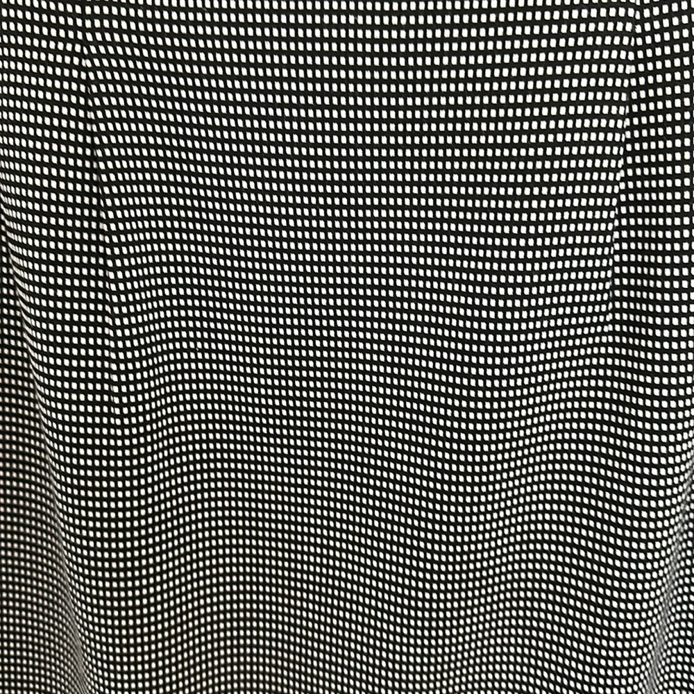 Black and white career dress - Picture 2 of 7